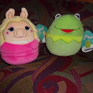 New Disney's Miss Piggy and Kermit from the Muppets Squishmallow bundle